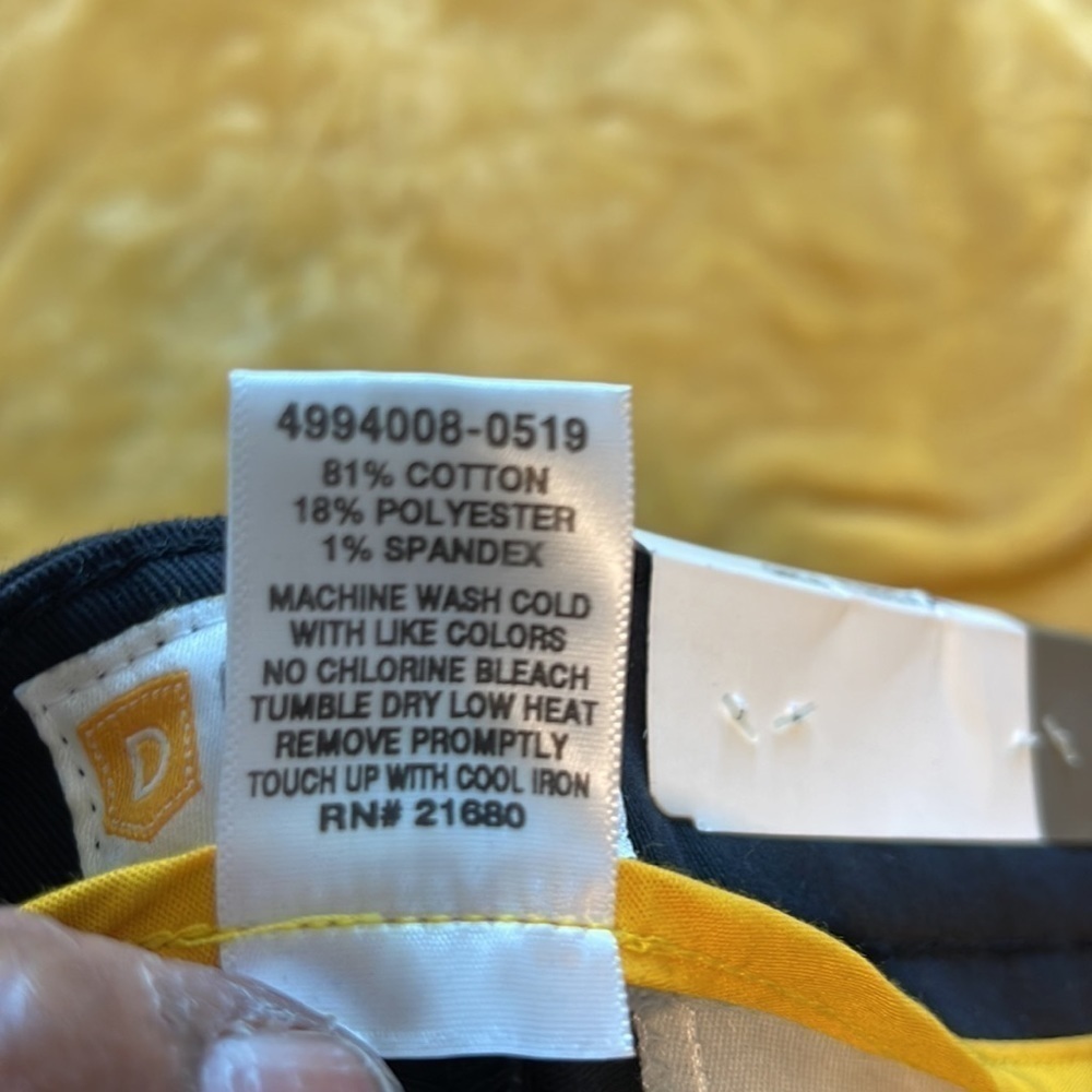 NWT Dennis uniform twill shorts - Picture 7 of 7